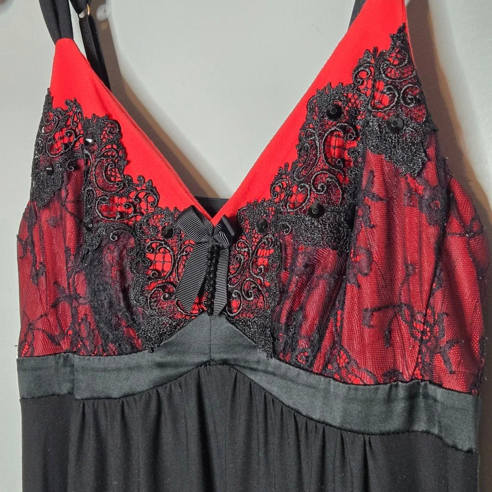 Soma Black Red Lace Maxi Slip Dress Gothic Vampy Asymmetric Hem Nightgown Medium